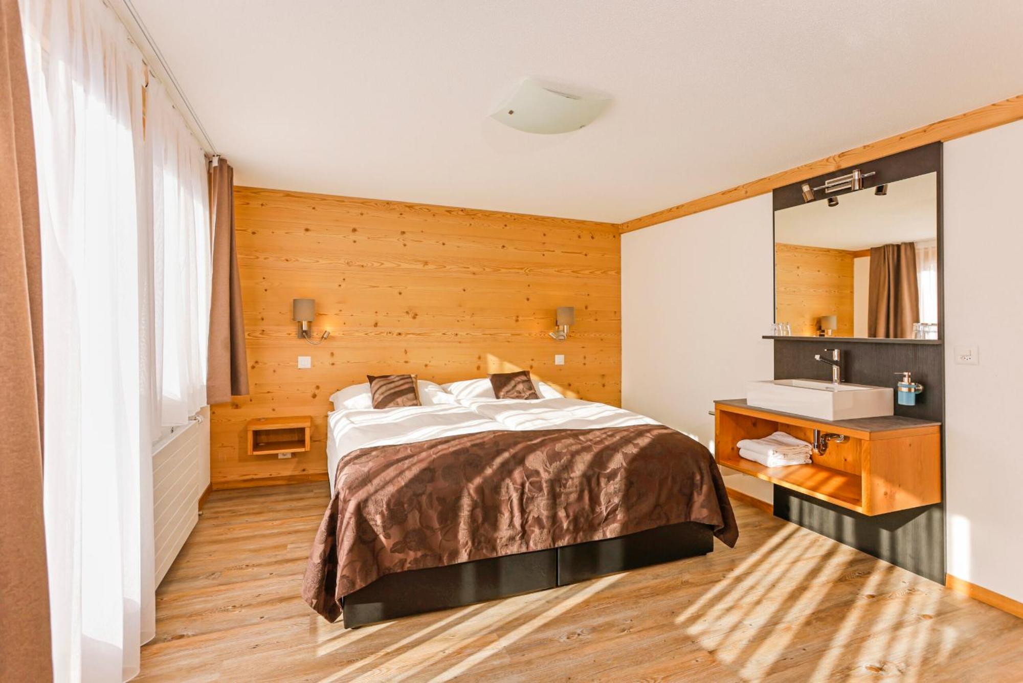 Berghotel Hahnenmoos 아델보덴 외부 사진